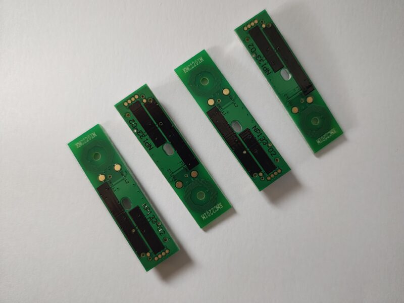 CHIP 4PZAS REVELADORES P/KONICA DV-311/DV-512/DV-612 C220/224/280/284/360/364/452/454/552/652 CMYK